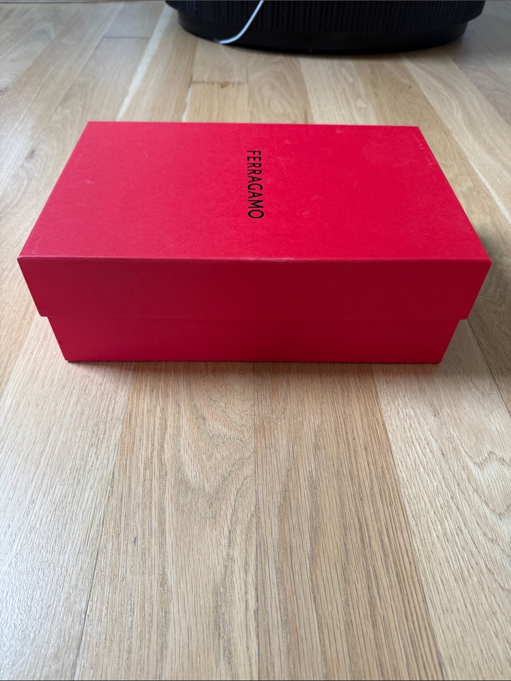 Ferragamo Red Logo Shoe Box - Picture 2 of 5